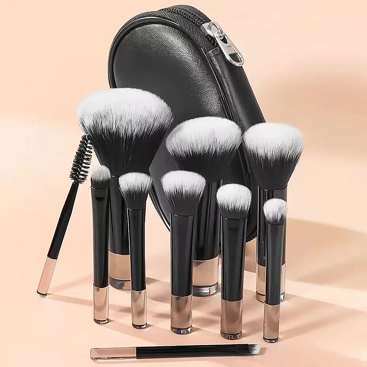 MAKE UP BRUSH